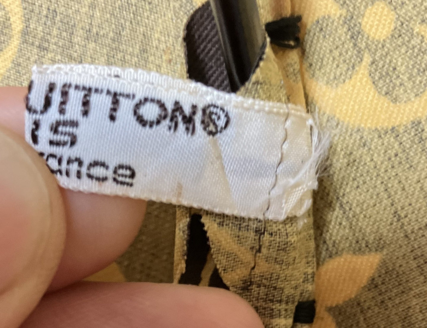 ร่ม Louis Vuitton Monogram Brown ความยาว 90cm ความกว้างเมื่อกางออก 91.5cm จัดส่งฟรี