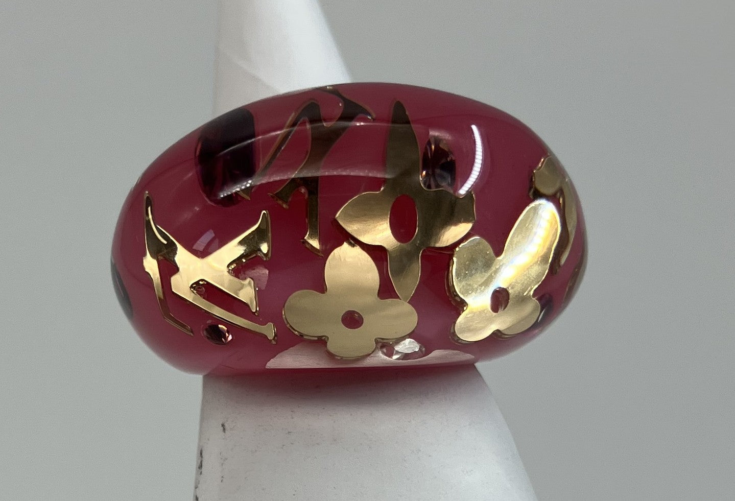 Louis Vuitton Berg Inclusion (JP 12) (US 6.5) (EU 52) แหวนสีชมพู M65766 Rose Pop จัดส่งฟรี