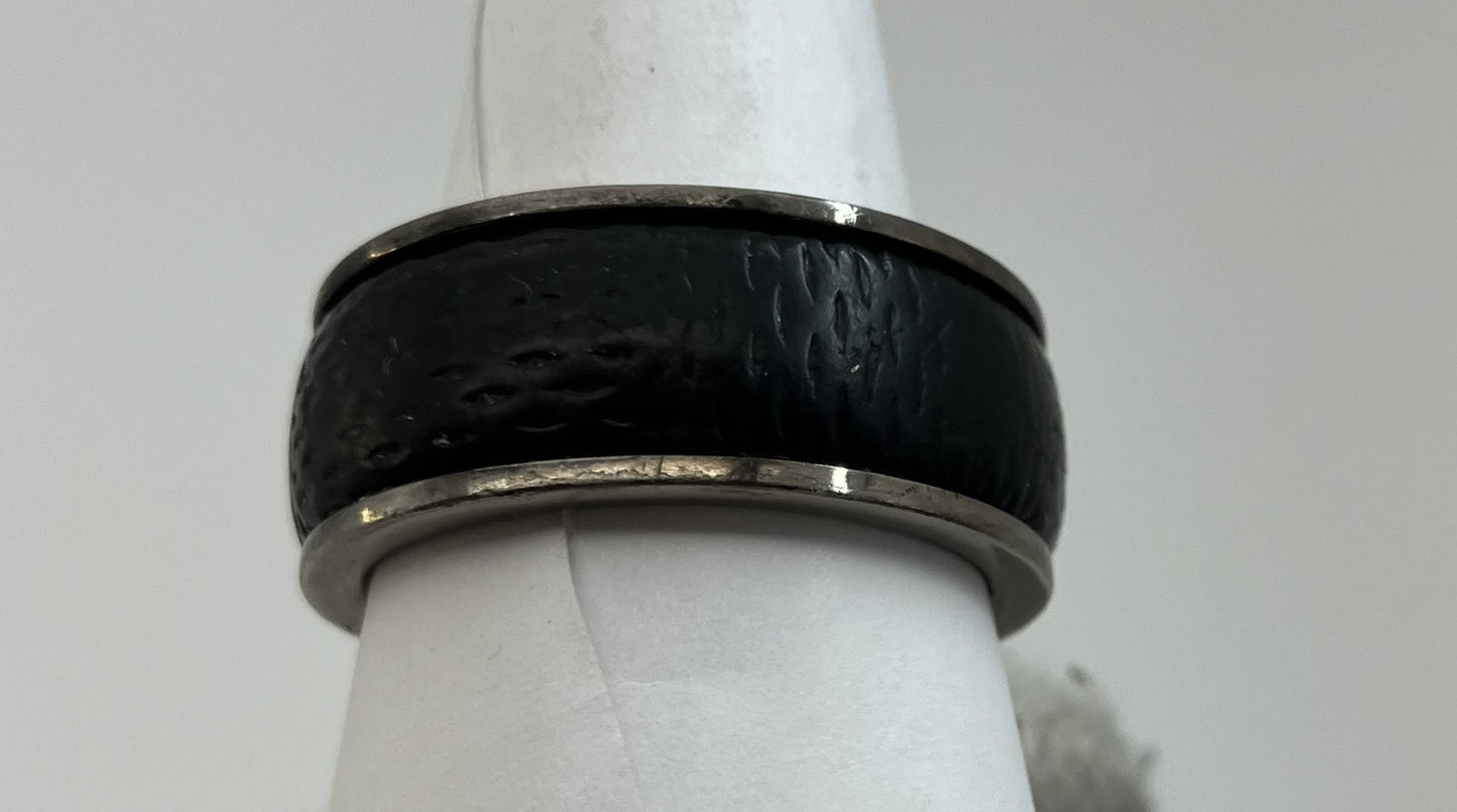 Louis Vuitton Ring Size: Width 98mm Inner diameter 0.8" (JP 22) (EU 62) (US 10) LE0079 Silver & Black