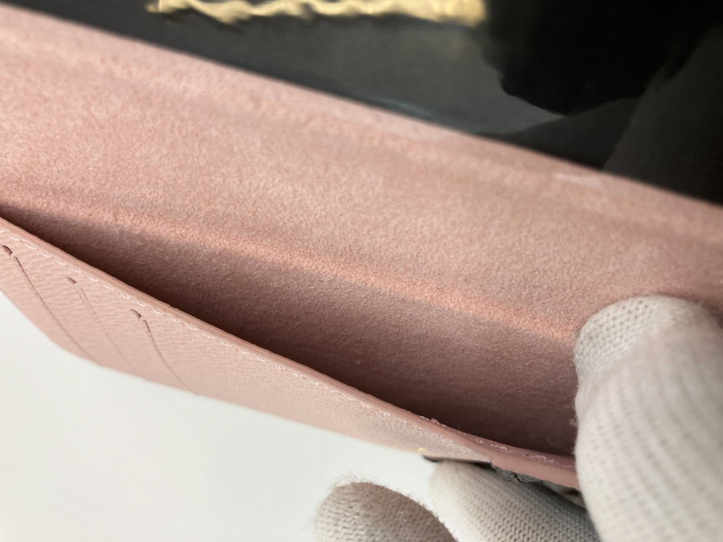 เคสสมาร์ทโฟน LOUIS VUITTON Monogram Folio M68686 iPhoneX/Xs Rose Ballerine พร้อมกล่องและกระเป๋า จัดส่งฟรี