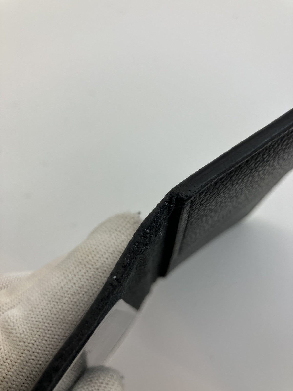 LOUIS VUITTON Monogram Leather Folio iPhone X XS Case Black BC2199 Made in Spain