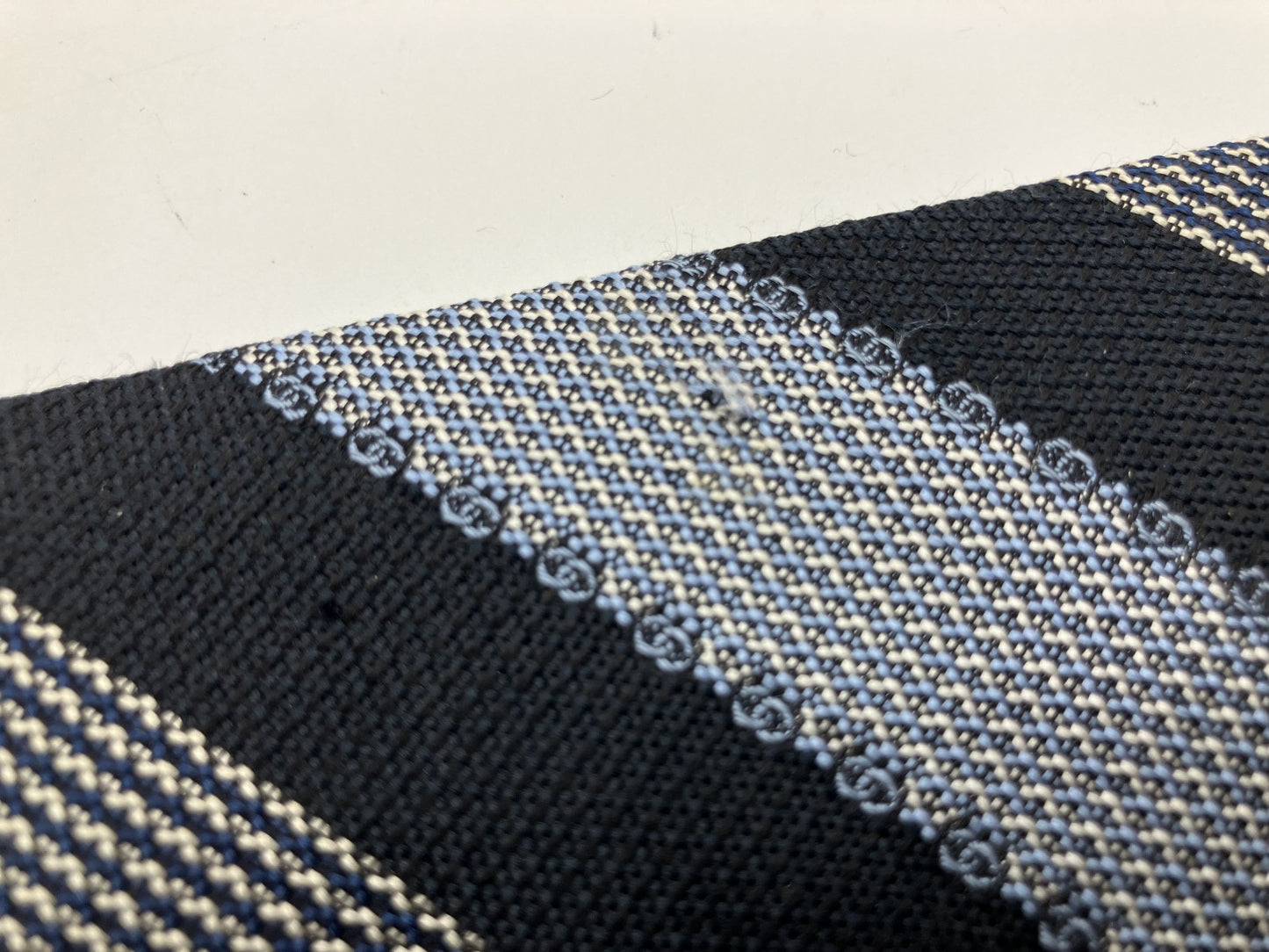 CHANEL Tie - Navy & Gray - 10 cm (3.94 inch) Wide -