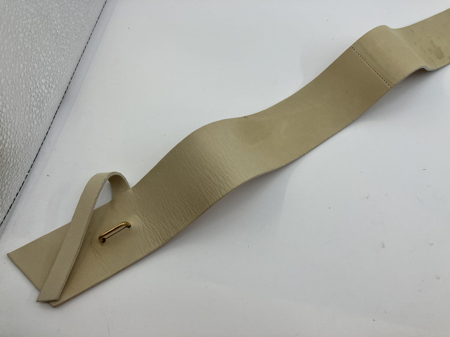 CHANEL 01S Icon Leather Waist Belt 95cm Beige Gold Bar Made in France