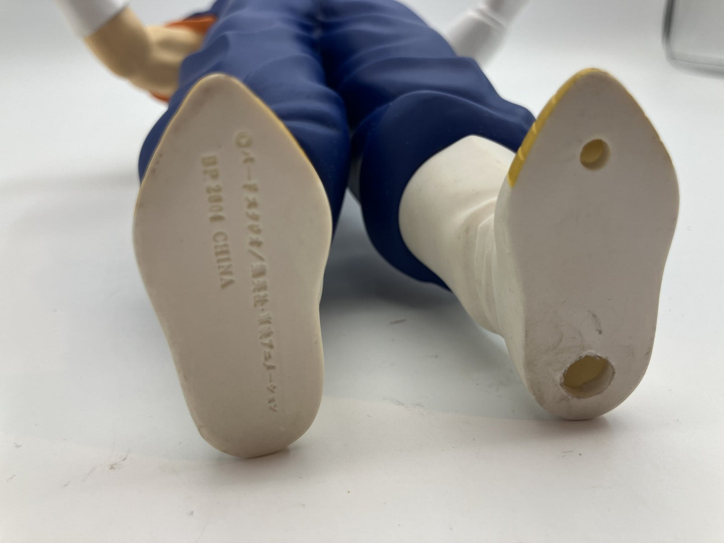 Dragon Ball Vegito Figure 窶・Goku (Kakarot) & Vegeta 窶・Height: 32 cm (12.60 inch) 窶・Hard Studio Animation BP.2004 窶・