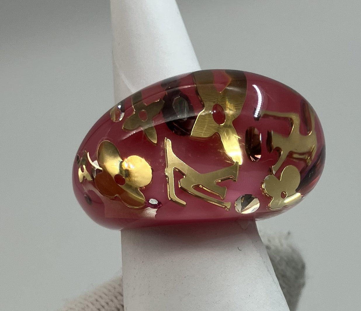 LOUIS VUITTON Acrylic Uncrushed Ring Pink #10 (JP 10)(EU 50)(US 5.5) with Box and Bag