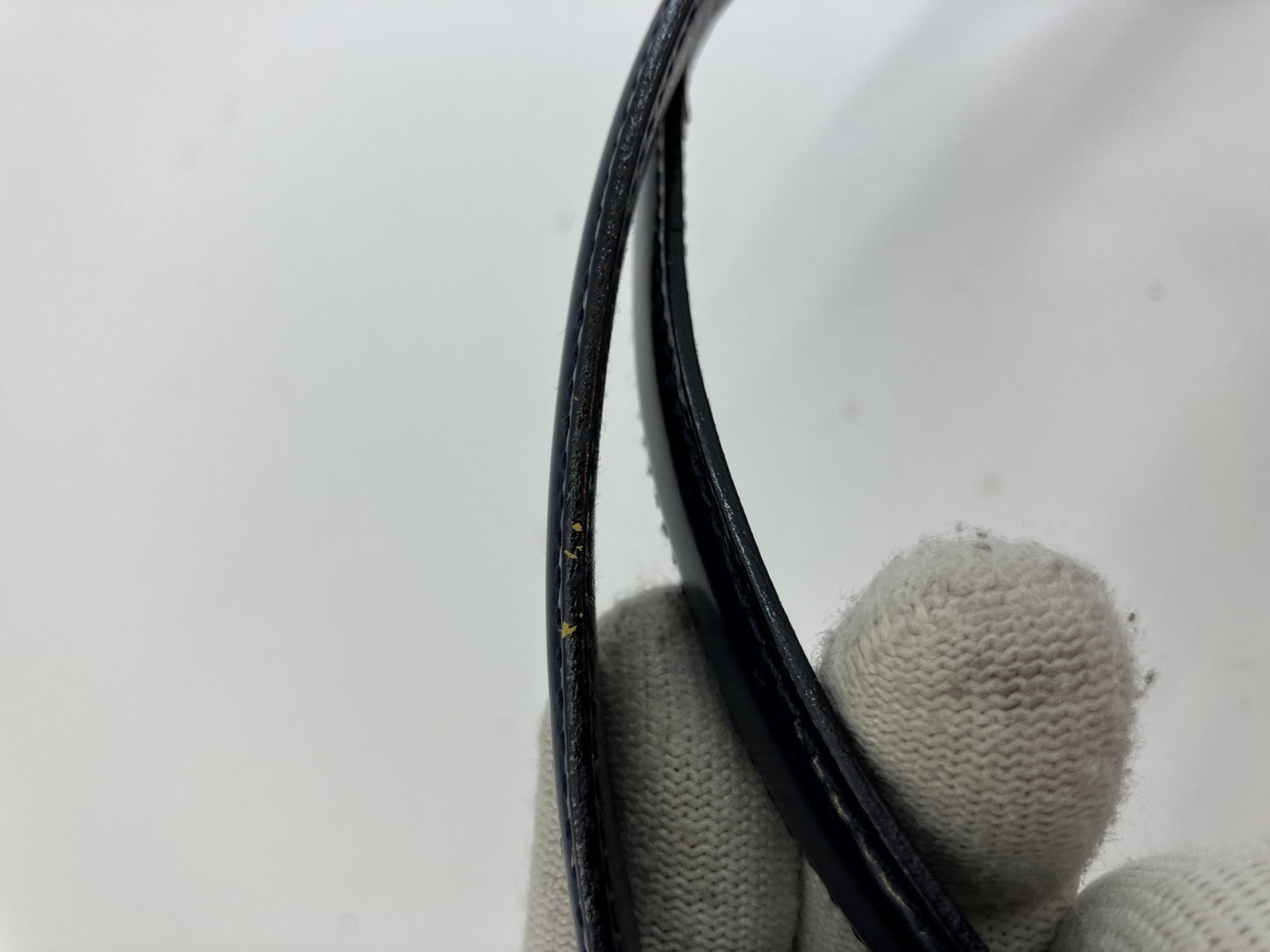 GUCCI Logo Plate Skinny Belt Navy Leather 70/28 84cm Made in Italy