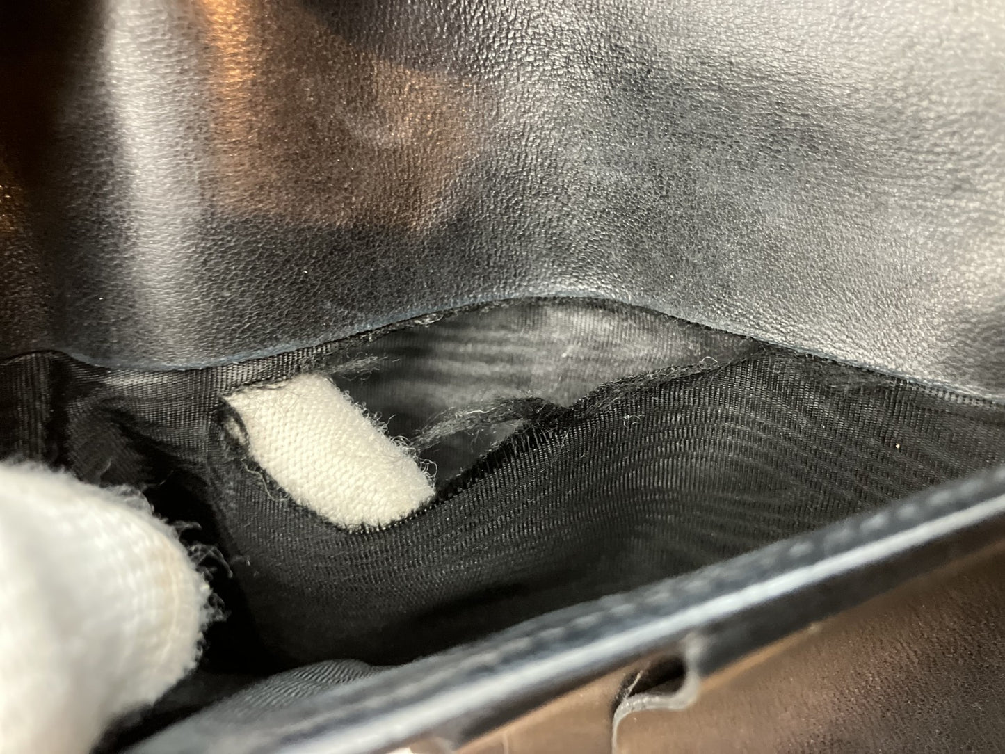 CHANEL Long Wallet in Black Caviar Leather 窶・6-Series with Serial Sticker | Ships from Japan