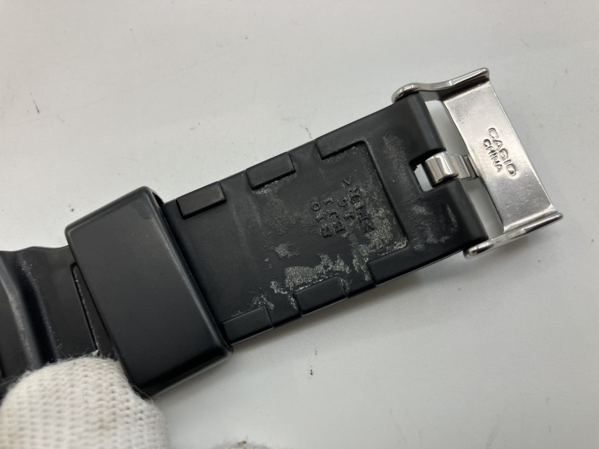 CASIO G-SHOCK GWX-8900B メンズ 腕時計 ホワイト × ブラック タフソーラー 電波時計 3279 【動作確認済み】