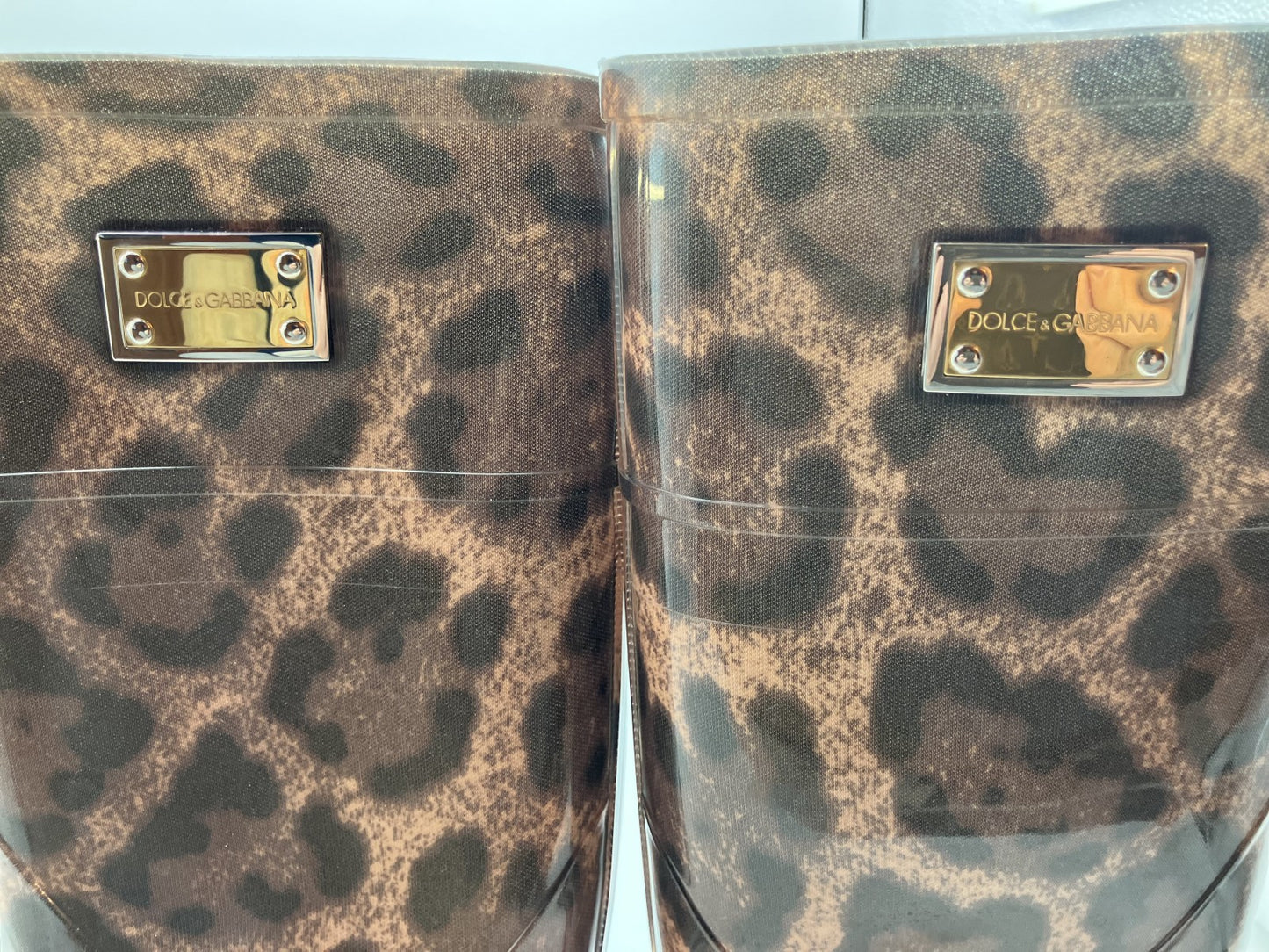 DOLCE & GABBANA รองเท้าบูทกันฝนลายเสือดาว (JP 22.5cm)(US 5.5)(EU 35) ส้นสูง 2.5cm จัดส่งฟรี