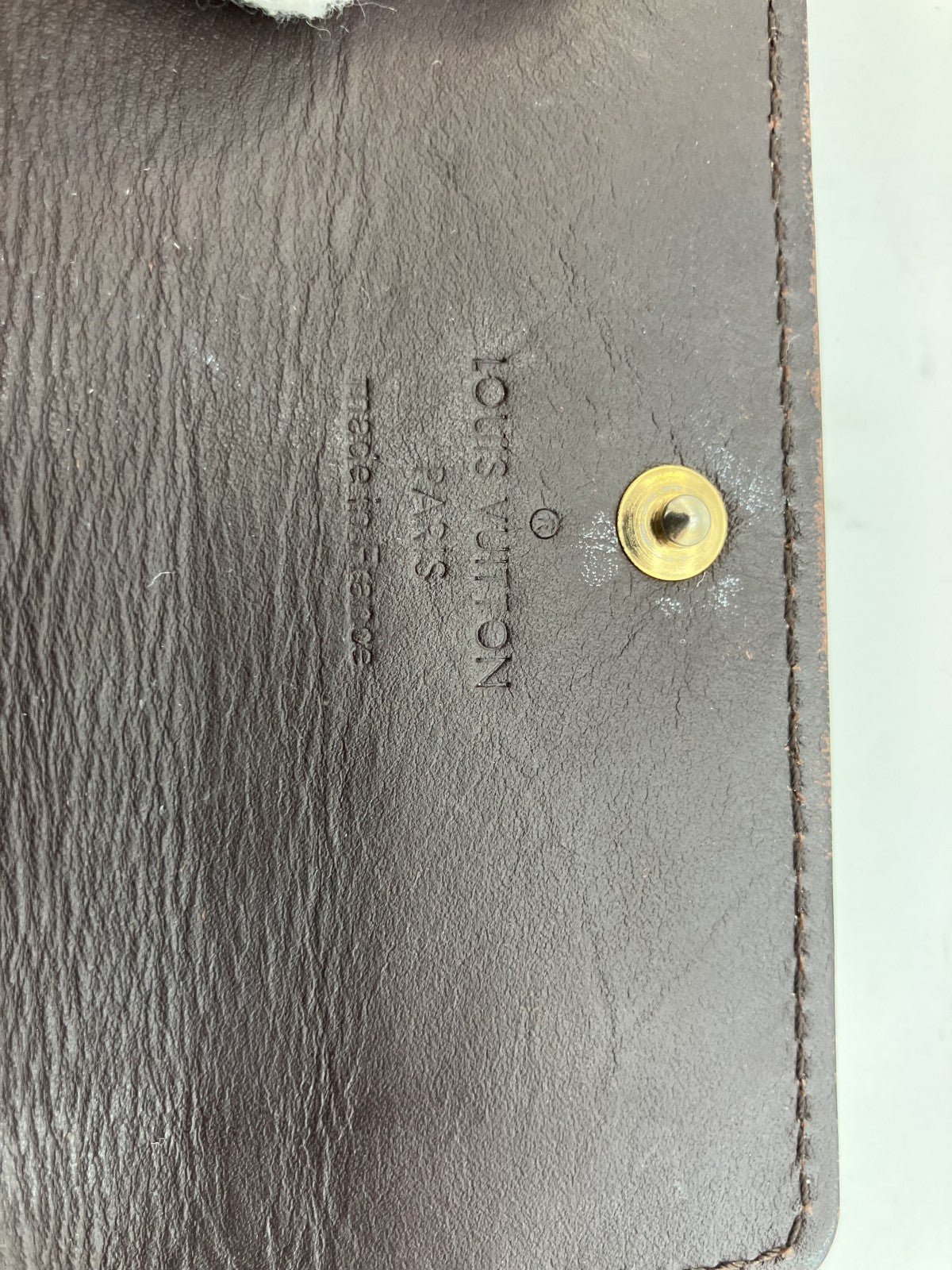 กระเป๋าใส่เหรียญ Louis Vuitton M91542 Vernis 4-Key สีแดงไวน์ ส่งฟรี