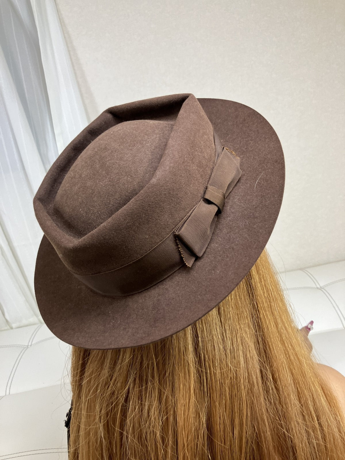 CHANEL Brown Wool Felt Fedora Hat Ribbon Coco Mark Size 56 Pre-Owned CHANEL Brown Wool Felt Fedora Hat Ribbon Coco Mark Size 56 Pre-Owned