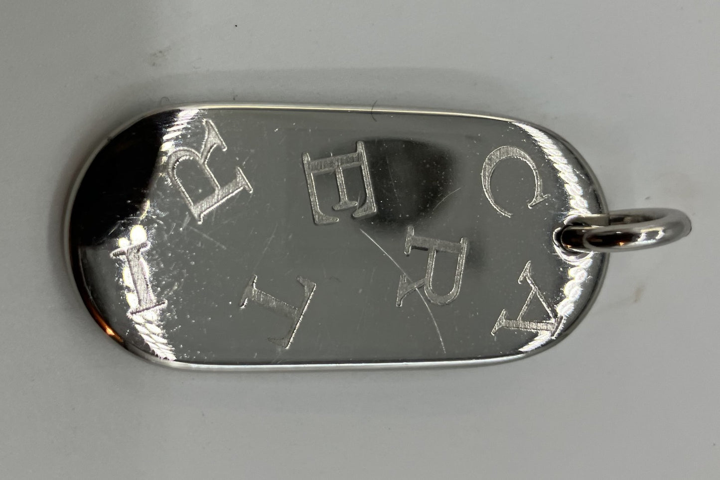 カルティエ チャーム トップ シルバー 4.1×1.9ｃｍ（1.61×0.75インチ） 送料無料