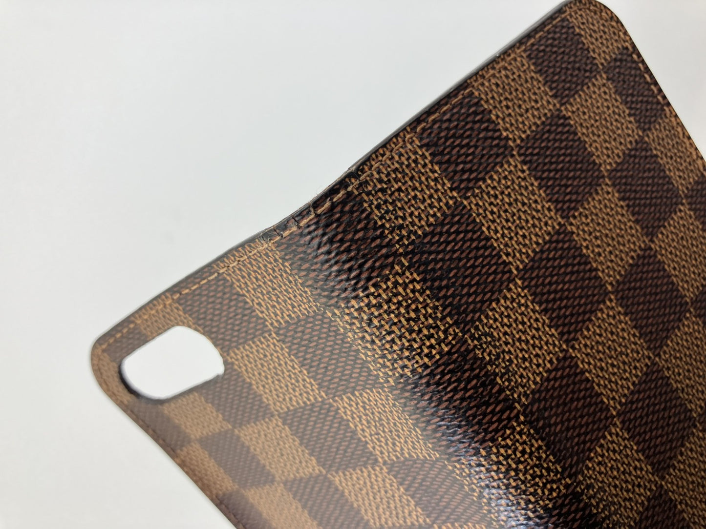 LOUIS VUITTON iPhone 8 Plus Folio (also fits 7 Plus) Mobile Phone Case Damier Ebﾃｨne N61068