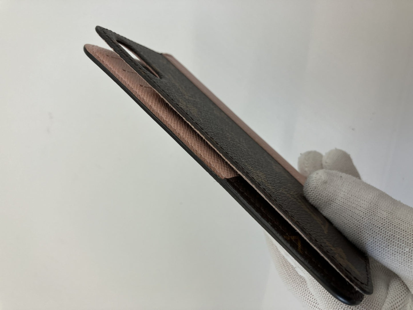 LOUIS VUITTON Folio Rose Ballerina iphone X cell phone mobile case Monogram M68686