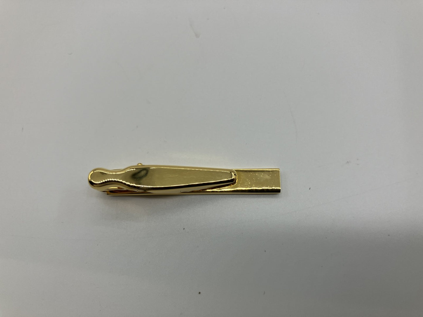 Ｃｈｒｉｓｔｉａｎ Ｄｉｏｒ カフス・ネクタイピン ケース付き ゴールド 送料無料