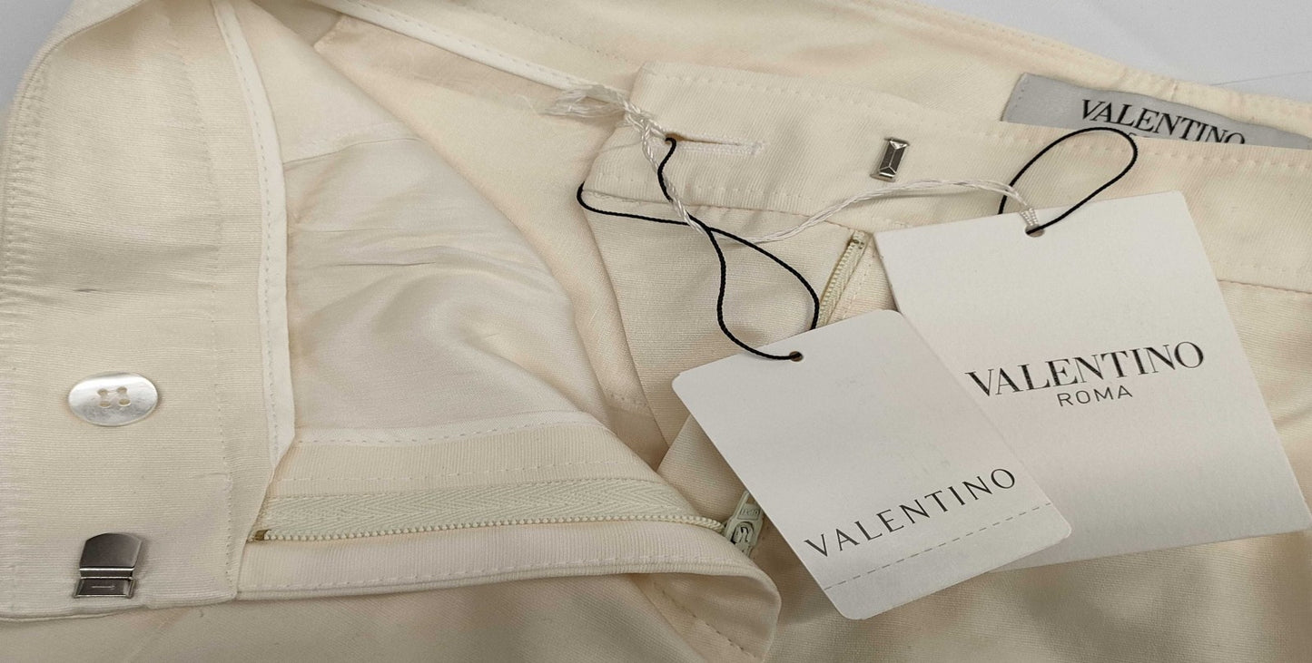 VALENTINO ROMA Valentino Roma Pants, White, Size 40, Tag Included, Hemming Required, Made in Italy