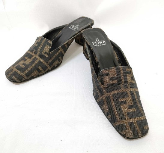 Fendi Zucca Mules Heels Brown Canvas Slide Pumps EU35 US5.5 Block Heel Italy