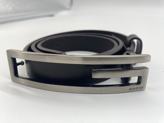 ＧＵＣＣＩ グッチロゴ レザーベルト ダークブラウン 全長約８３ｃｍ 送料無料