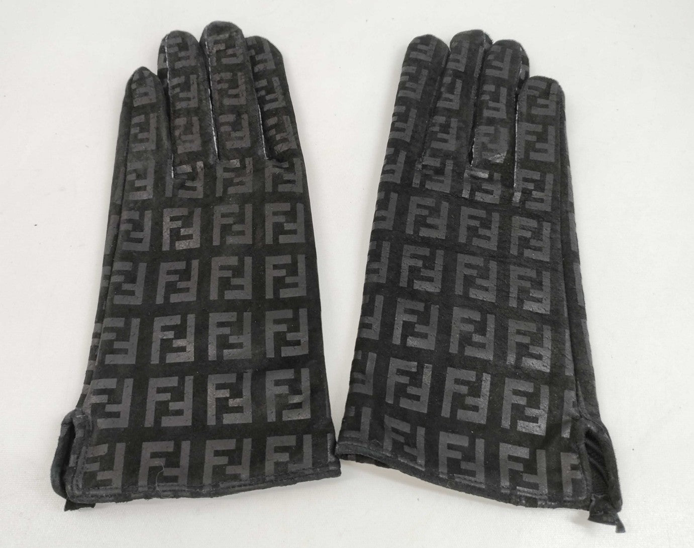 FENDI Roma Zucca FF Monogram Leather Gloves Black Women's Size L Pair