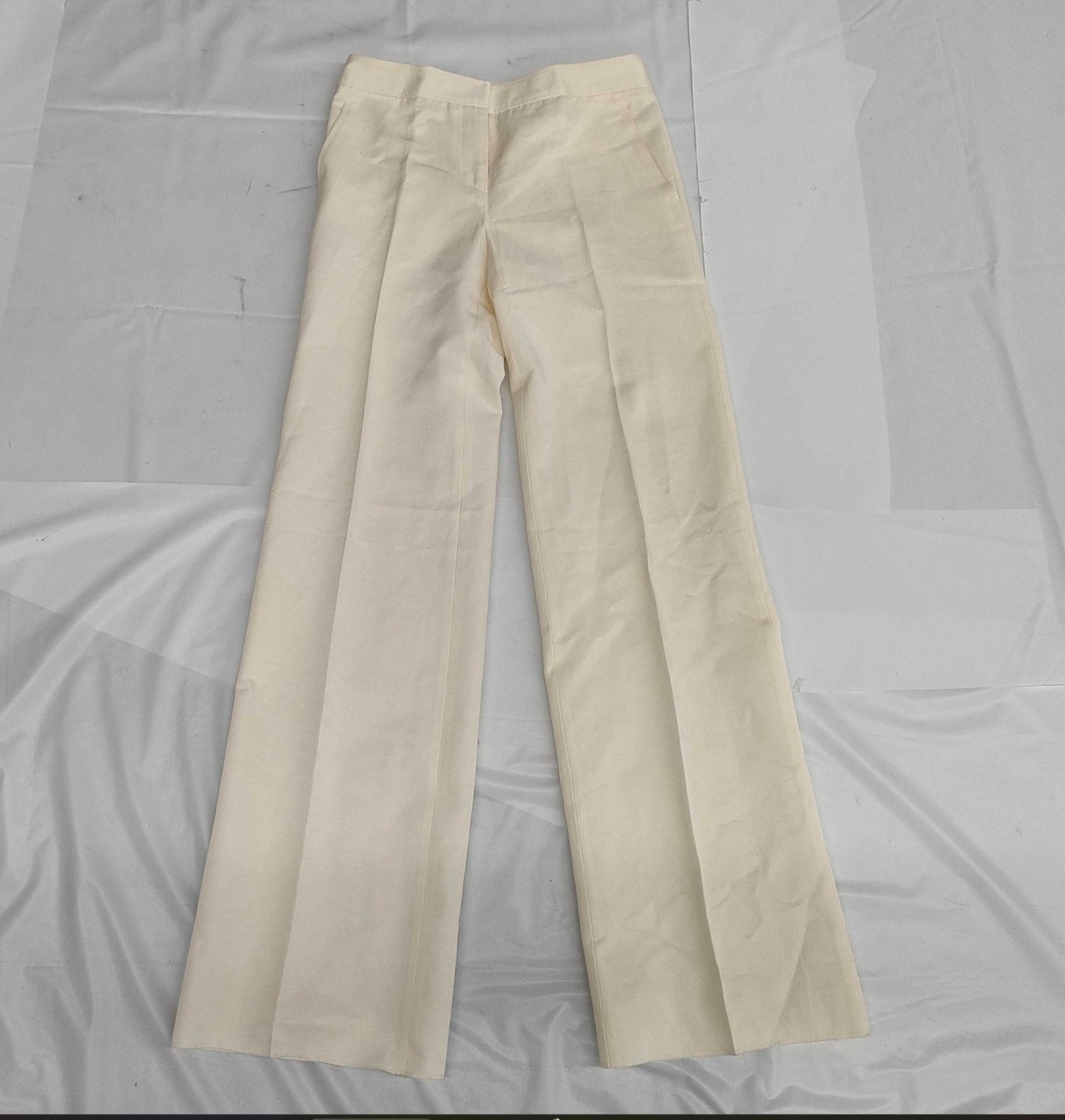 VALENTINO ROMA Valentino Roma Pants, White, Size 40, Tag Included, Hemming Required, Made in Italy