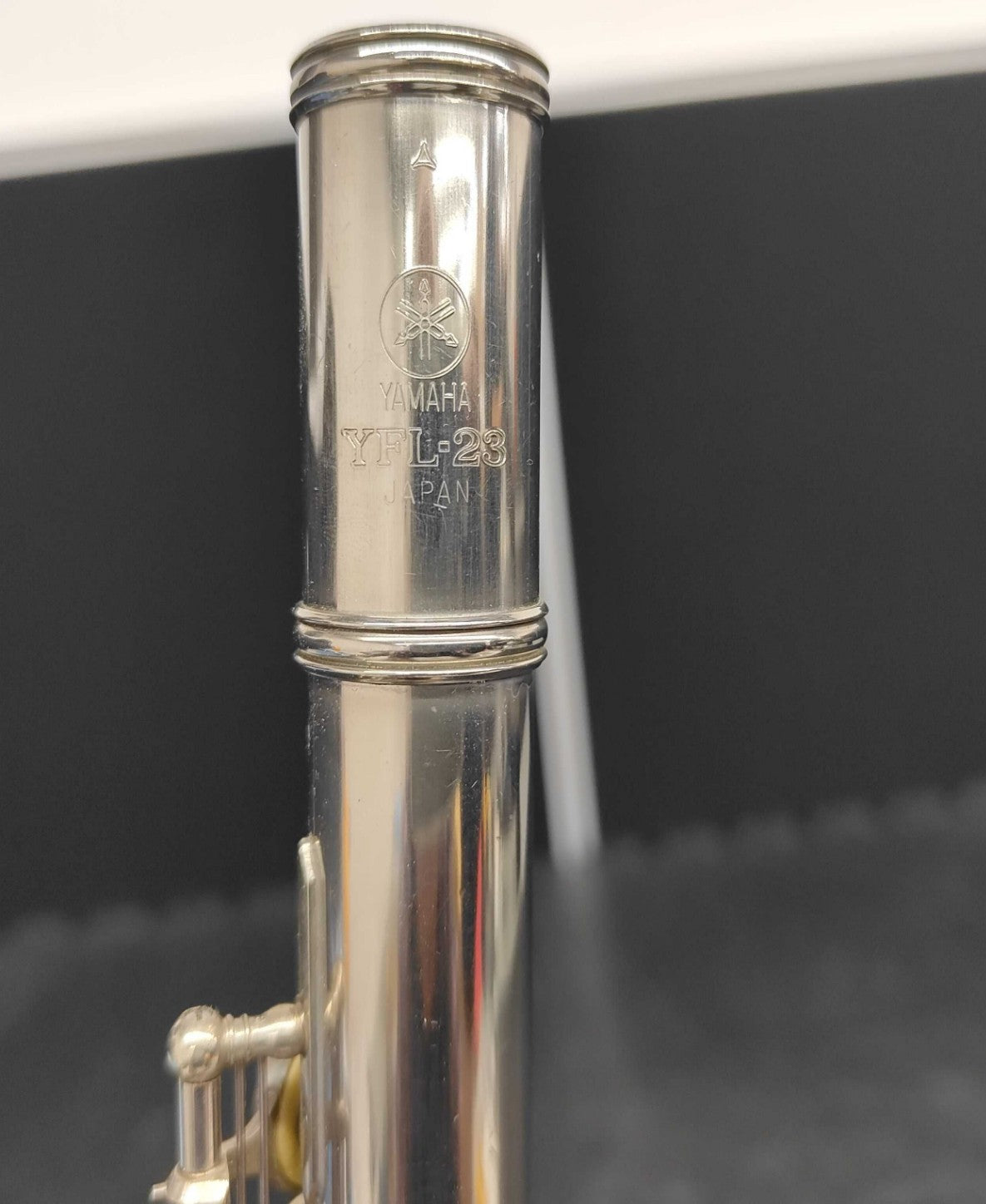 YAMAHA YFL-23 Silver Plated Flute Japan w/ Case Dent Present Untested