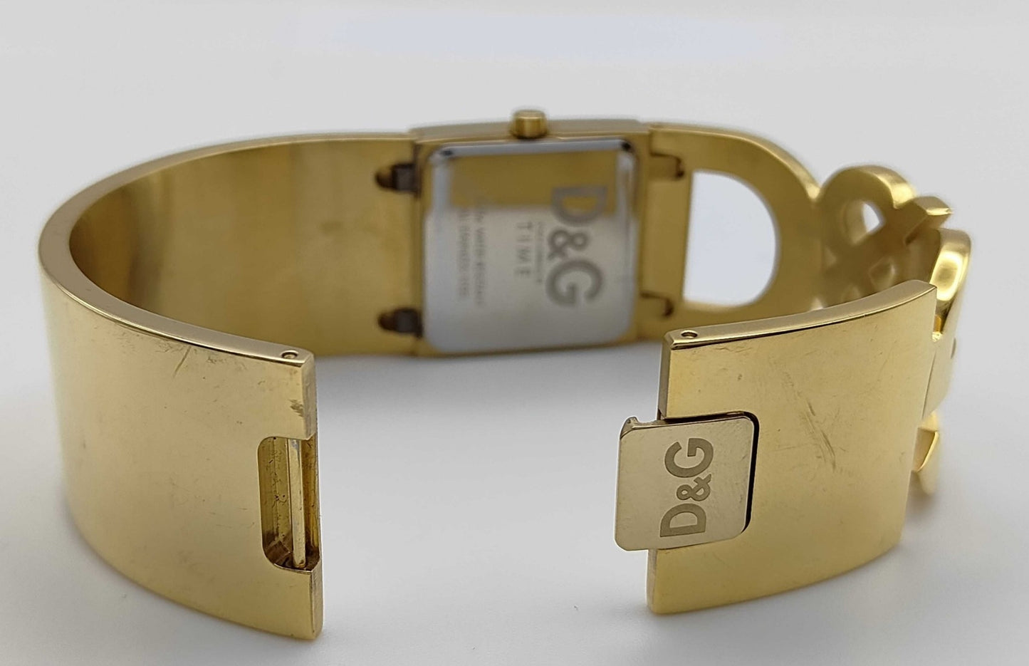 DOLCE&GABBANA D&G Logo Bangle Bracelet Watch Gold Tone Quartz Women's