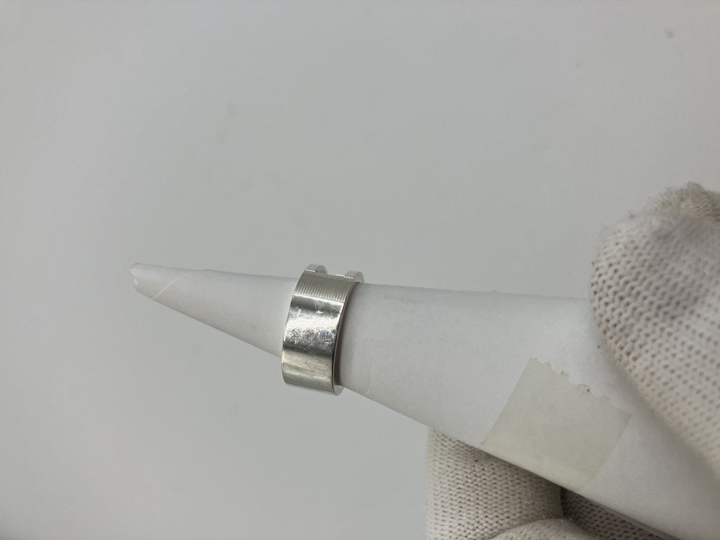 Ｇｕｃｃｉ Ｇロゴ ＳＶ９２５ (JP 11)(US 6)(51) 7.5ｇ 送料無料