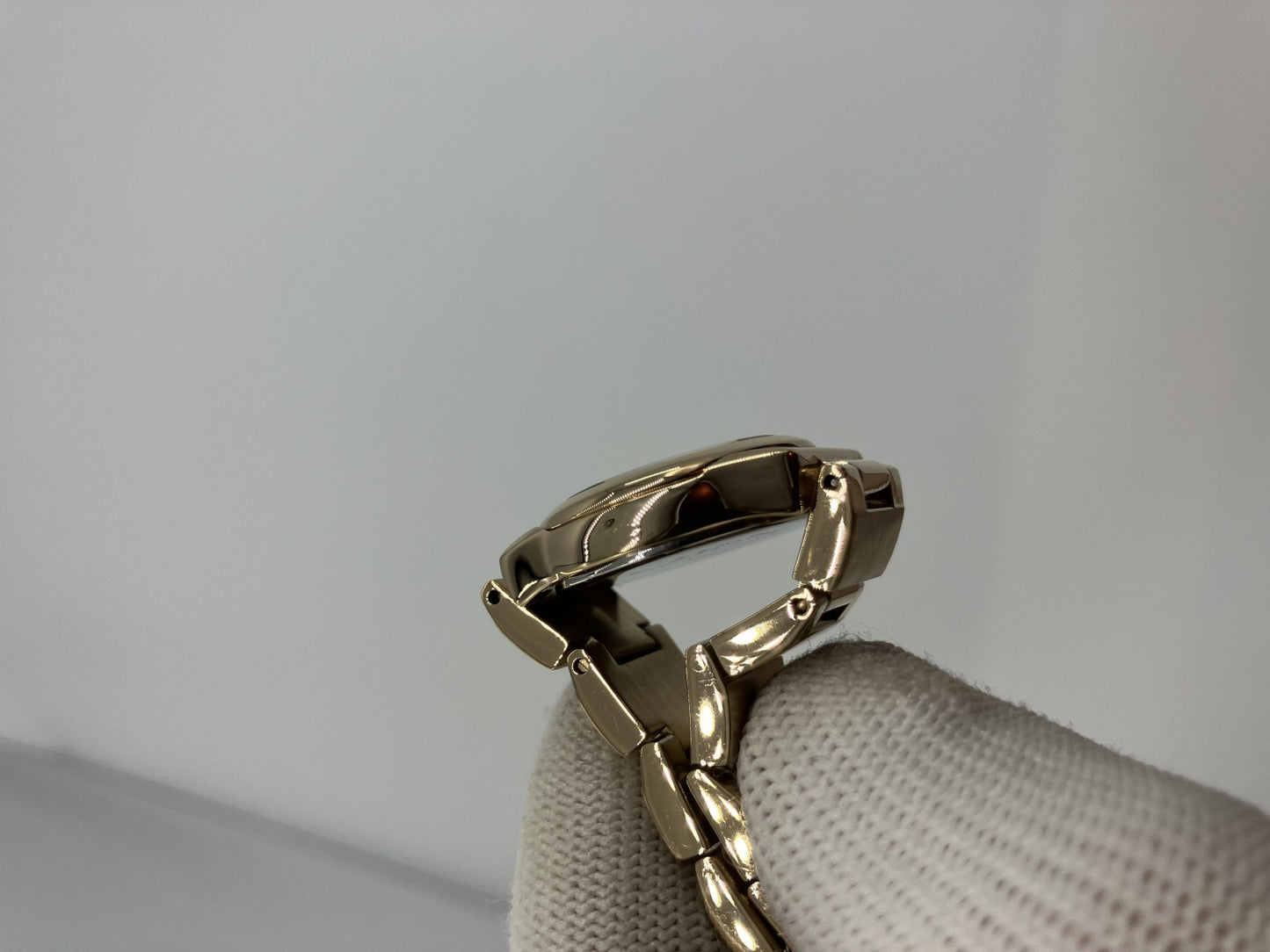 シチズン ＷＩＣＣＡ 腕時計 ＱＺ ５９３０－Ｌ２０８０８ ケース幅約２２ｍｍ 腕周り約１５ｃｍ 余り駒３個 レディース