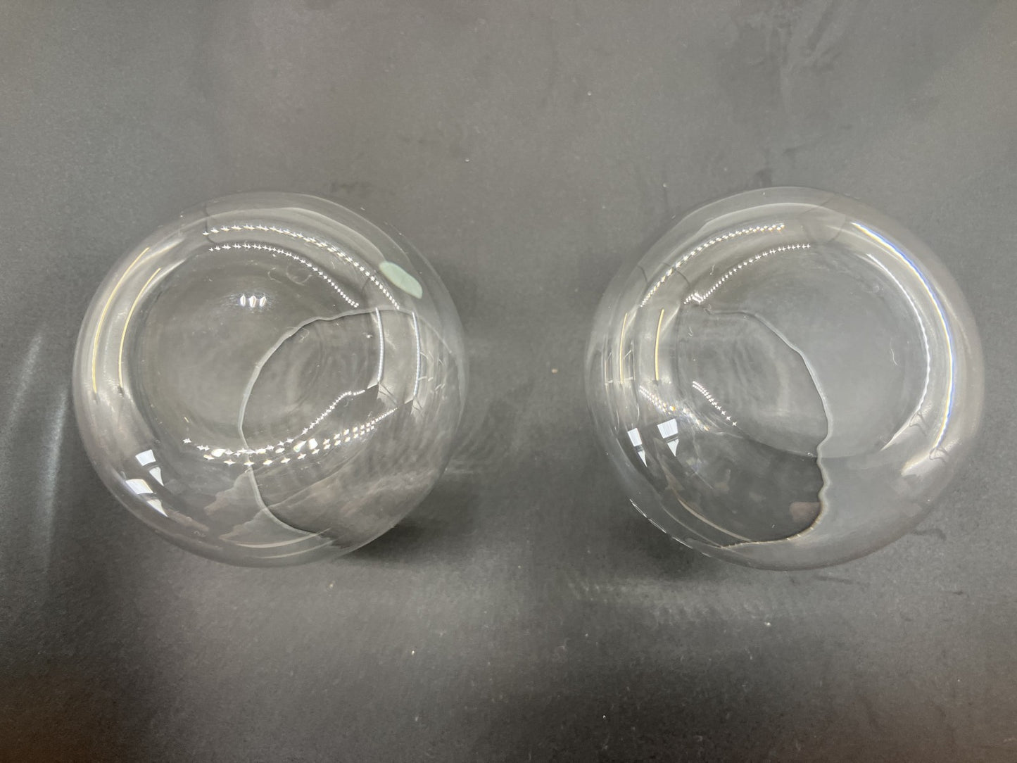 ティファニーグラス・直径５．５ｃｍ 高さ９ｃｍ 送料無料 箱付