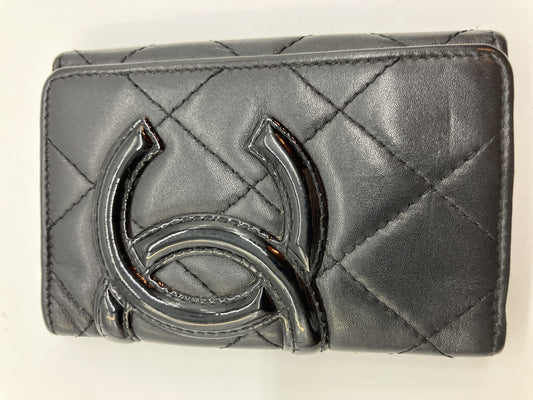 ＣＨＡＮＥＬ シャネル 無料 カンボン ６連キーケー​​ス ブラック＆ピンク 送料