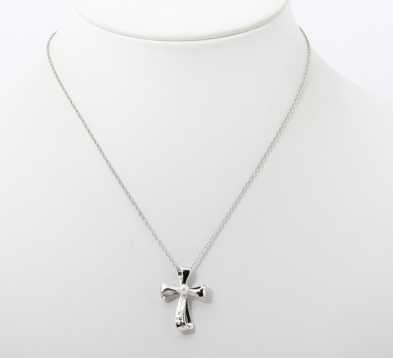 MIKIMOTO Silver Cross Pendant Necklace Cultured Pearl 4.1mm Chain 40cm Authentic
