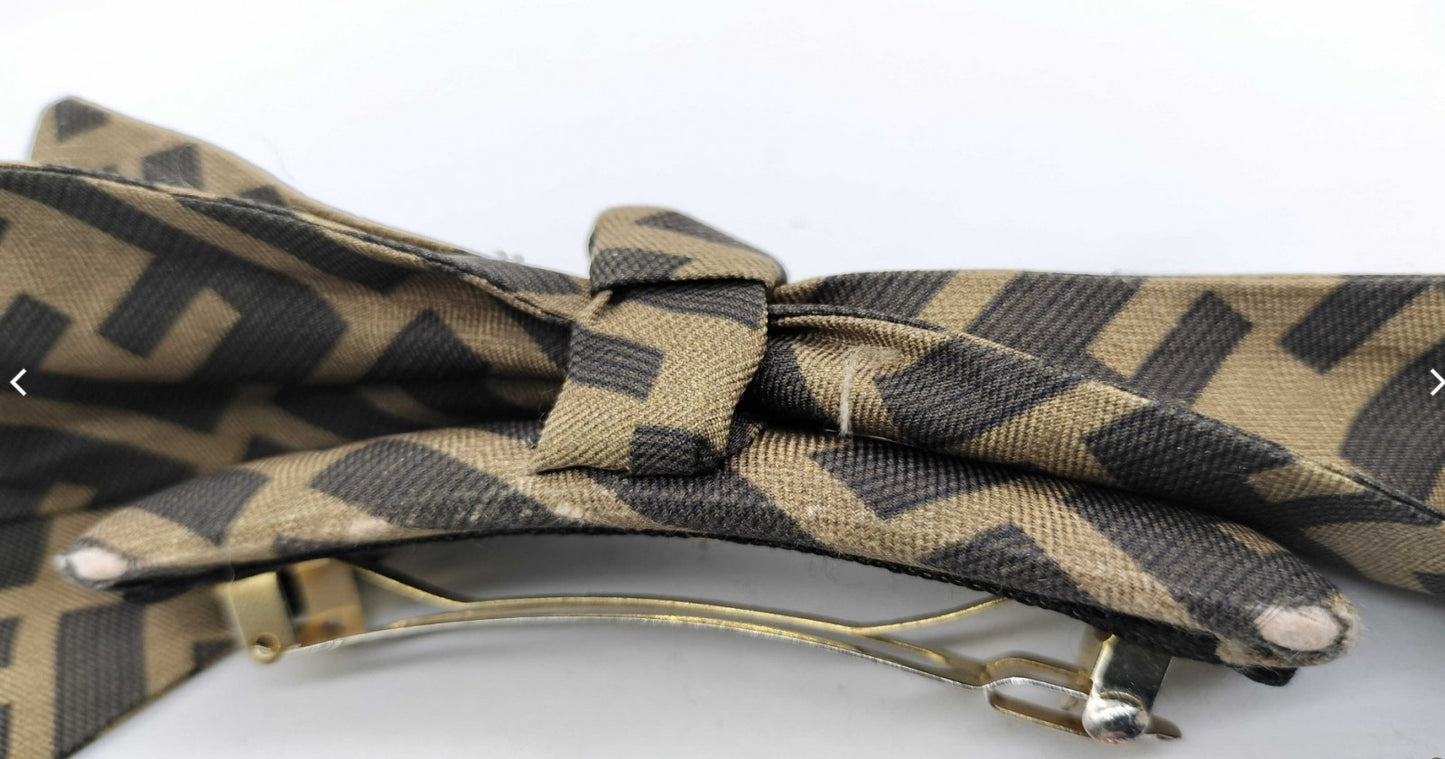 FENDI Zucca FF Logo Ribbon Barrette Hair Clip Brown Canvas Made in Italy