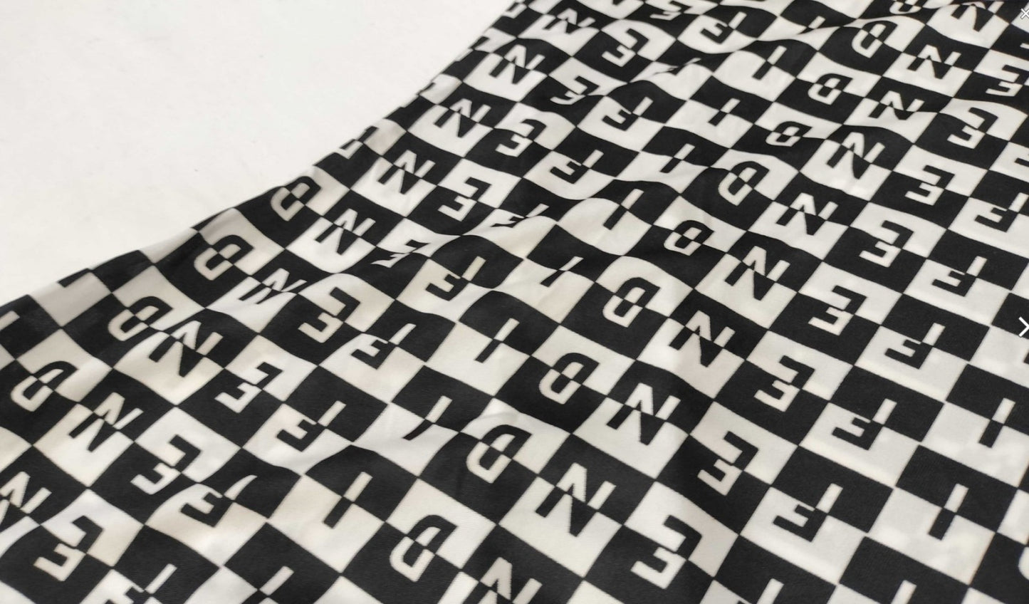 FENDI Checker Logo Print Stretch Short Sleeve T-Shirt Top Women's Size 40 Italy