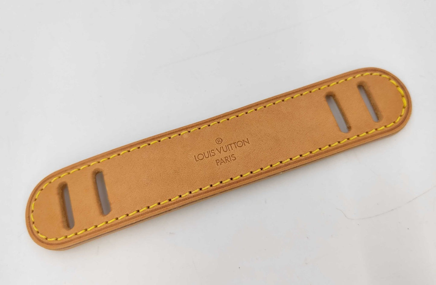 Louis Vuitton Vachetta Leather Shoulder Strap Pad Shoulder Pad Beige Authentic