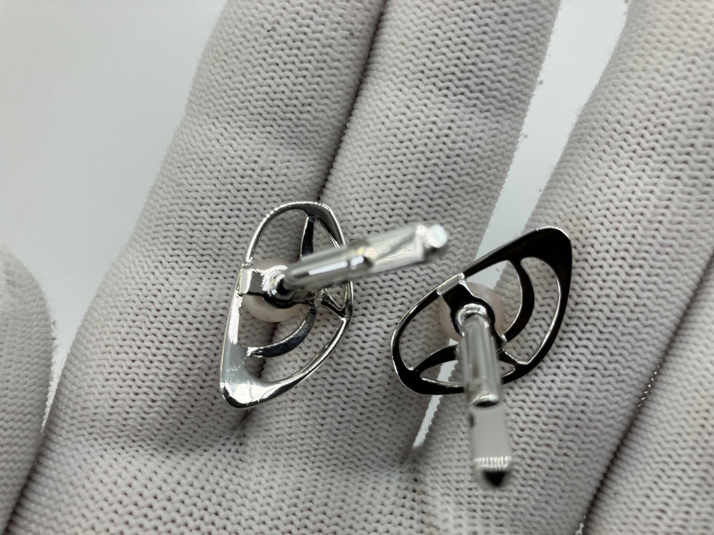 MIKIMOTO Cufflinks Pearl ไข่มุก เส้นผ่านศูนย์กลางประมาณ 7.4 มม. สีเงิน จัดส่งฟรี 