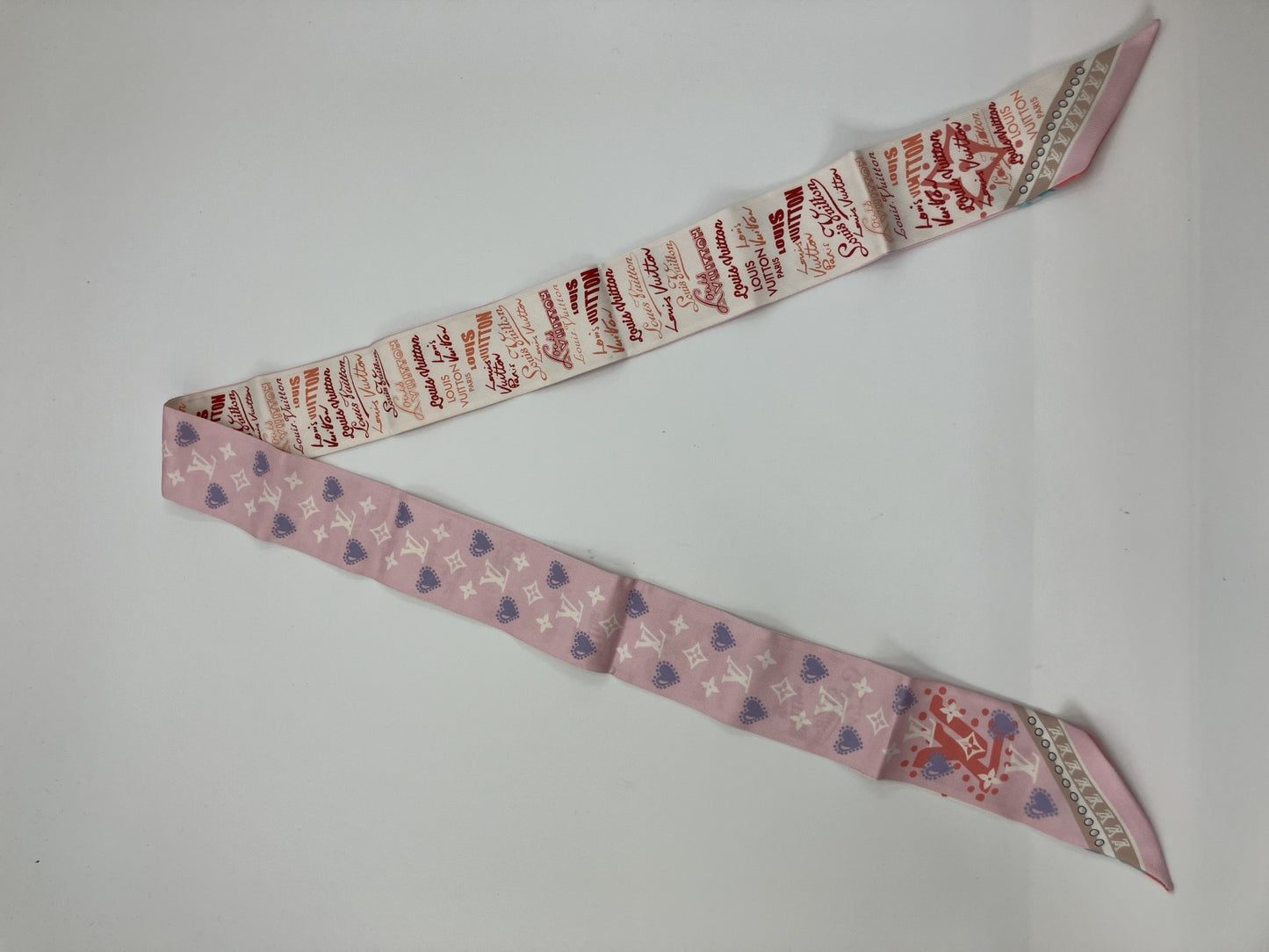 ผ้าพันคอหลุยส์ วิตตอง สีชมพู 116 x 5.5 จัดส่งฟรี 