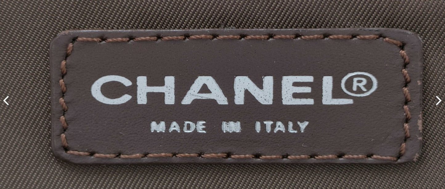 CHANEL New Travel Carry-on Suitcase, 45cm (height) x 40cm (length) x 20cm (width) (excluding fixed handle), Nylon SVMetal, Khaki x Brown, 7277067