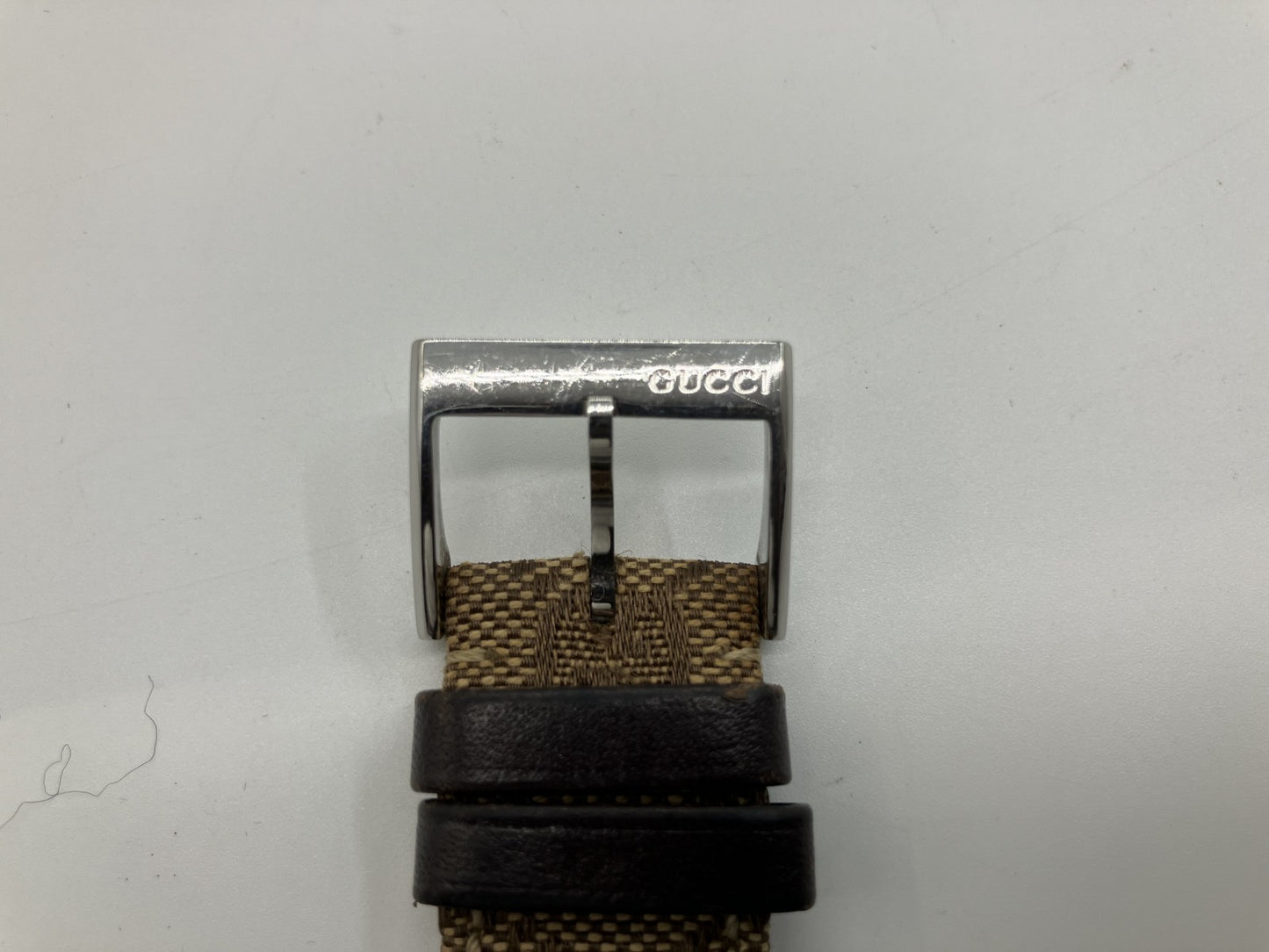 Gucci GG canvas G bandeau ladies watch, silver dial, quartz, with doubles band, box, case and guarantee
