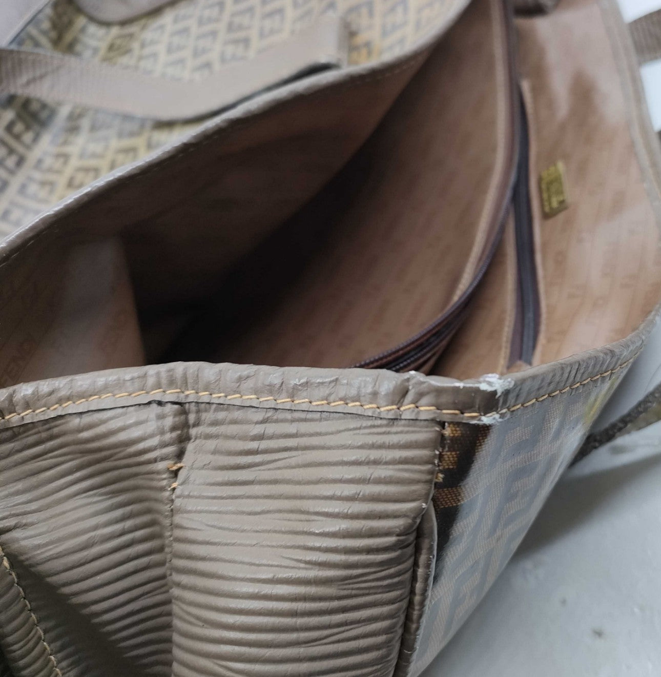 FENDI Zucca Enamel Tote Bag Brown FF Logo Shoulder PVC Italy Vintage