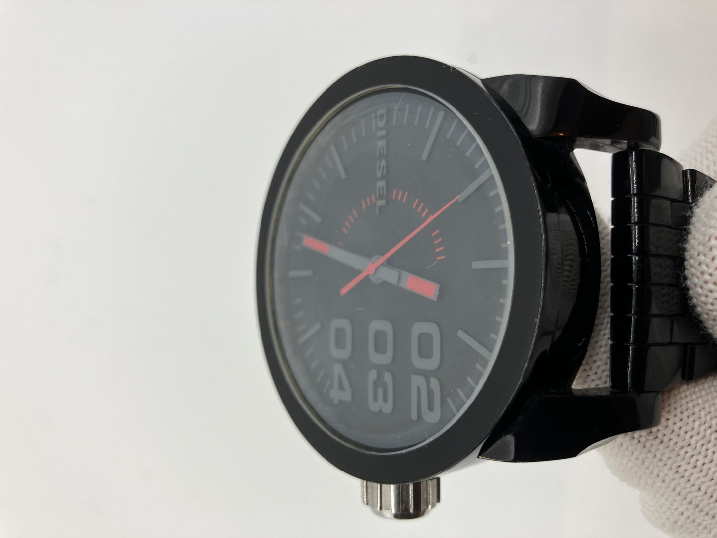 ディーセル 腕時計・メンズ・ケース幅63ｍｍ(2.48インチ) 腕周り１６ｃｍ 送料無料