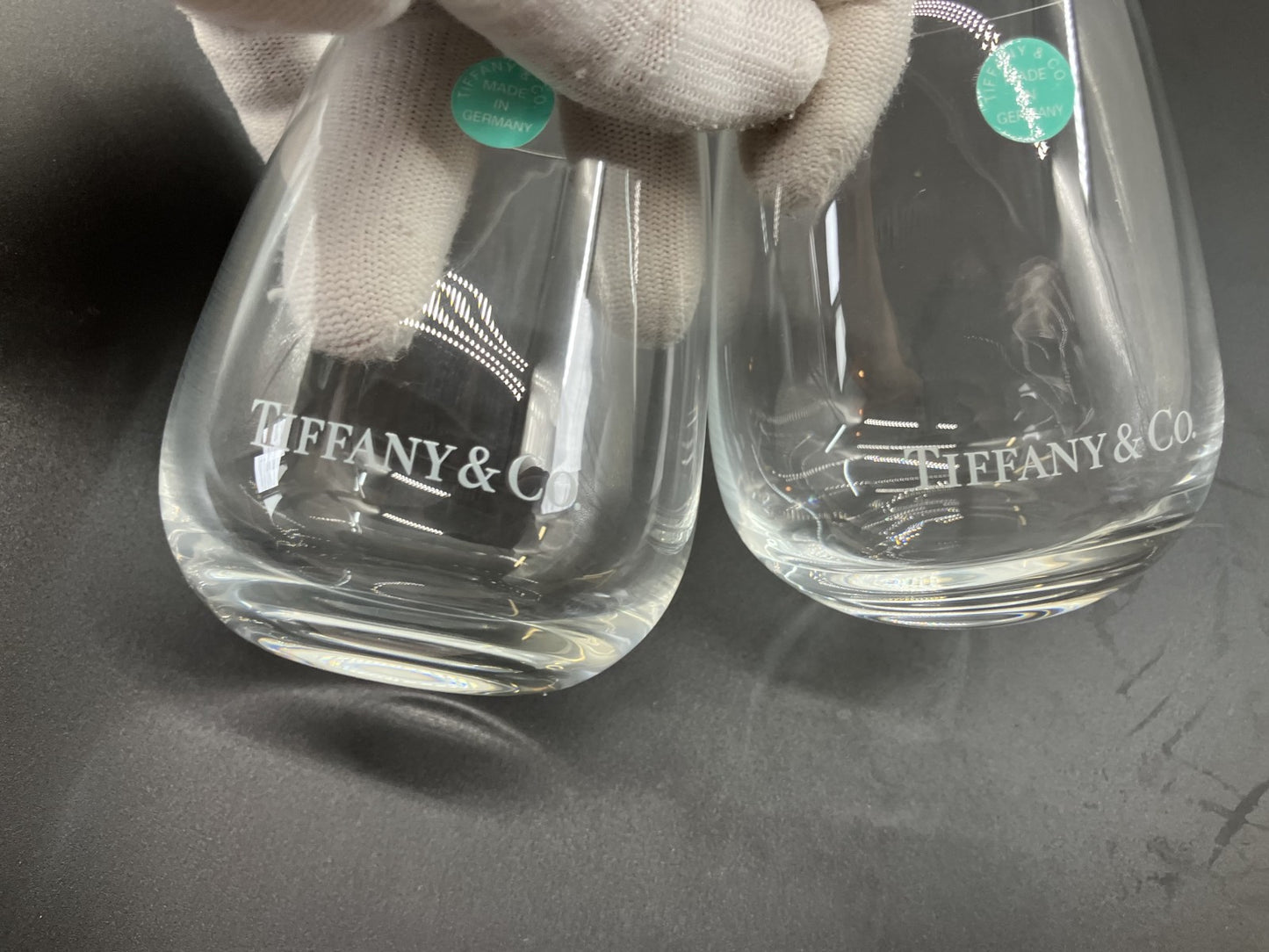 ティファニーグラス・直径５．５ｃｍ 高さ９ｃｍ 送料無料 箱付