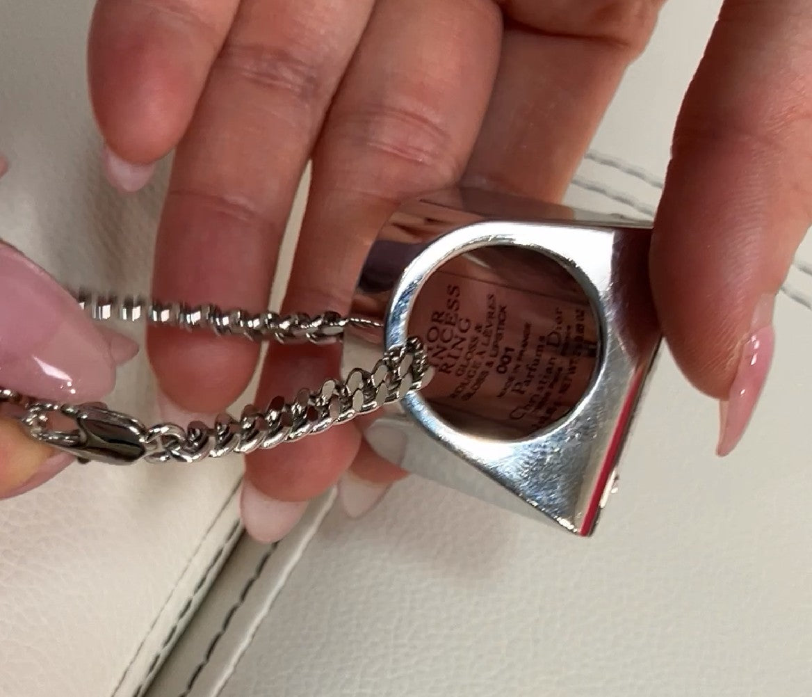 Dior Princess Ring 001 Pink Majesty Gloss Lipstick Mirror Chain France