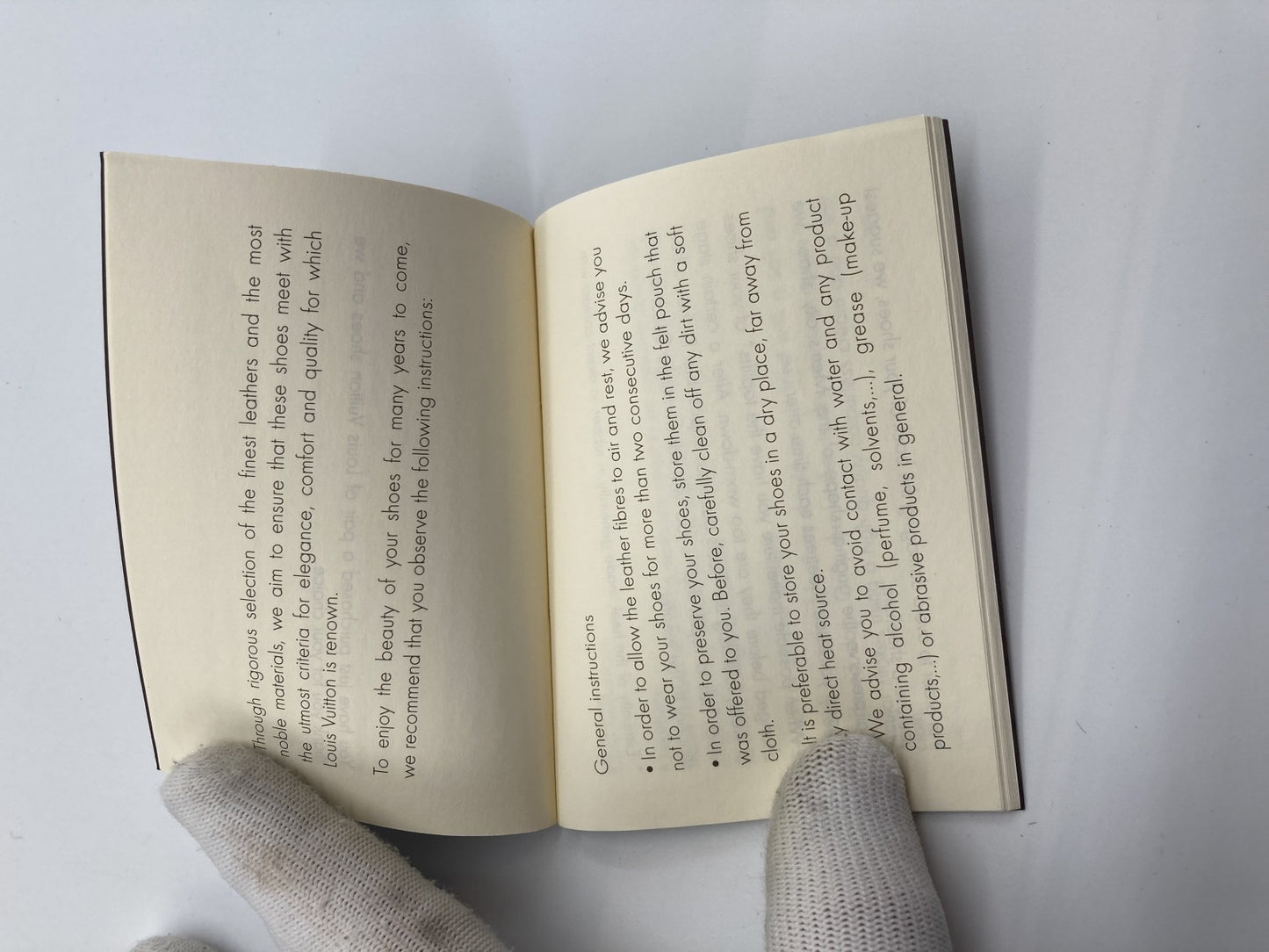 รองเท้าส้นสูงทรงหัวเปิดหนังสิทธิบัตร Louis Vuitton 2009 ไซส์ 35 สำหรับผู้หญิง สีดำ MA0079 กระเป๋าทรงกล่องโมโนแกรม พร้อมบริการยกเปลี่ยนฟรี 