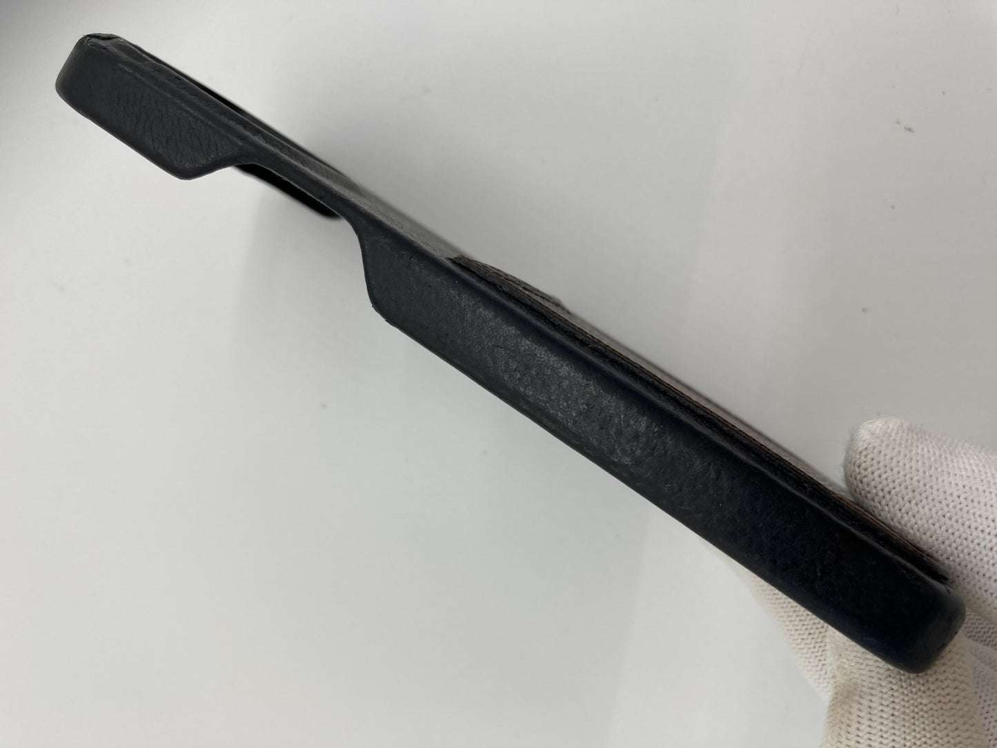 เคสมือถือ iPhone ของ Louis Vuitton รุ่น 13ProMAX M46053 สมาร์ทโฟน เคสมือถือ iPhone Monogram จัดส่งฟรี 