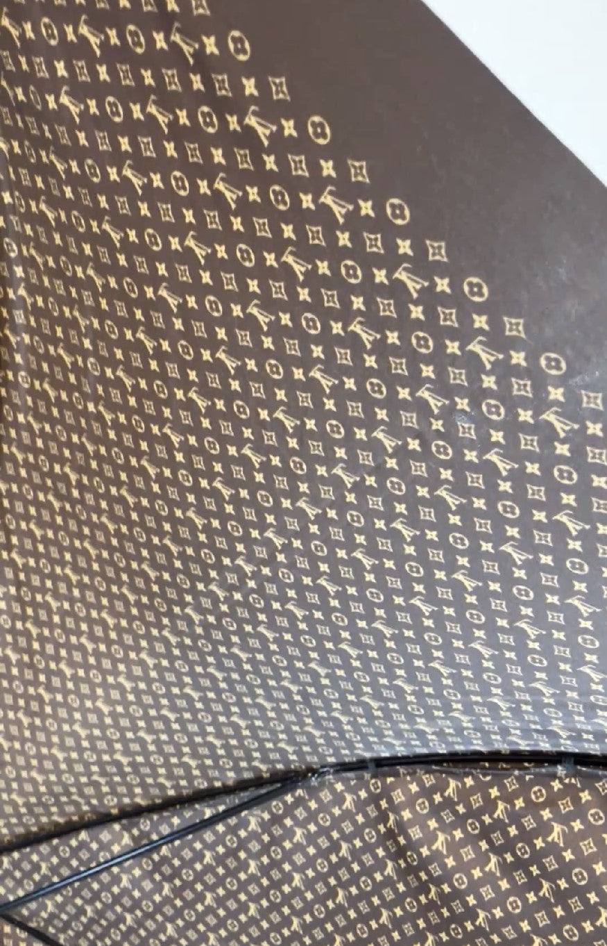 Louis Vuitton Monogram Long Umbrella, Wooden Handle, Made in France, Vintage Umbrella, Men's/Women's, Rain Umbrella, Brown, Louis Vuitton, Shows signs of use, but works well.
