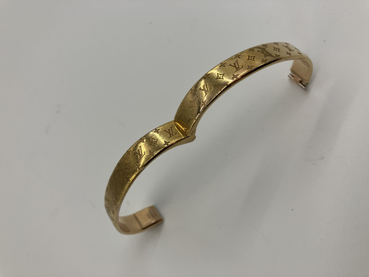 ＬＯＵＩＳ ＶＵＩＴＴＯＮ ルイ ヴィトン カフ・ナノグラム Ｓ腕周り１６．５ｃｍ ブレスレット・バングル ゴールド