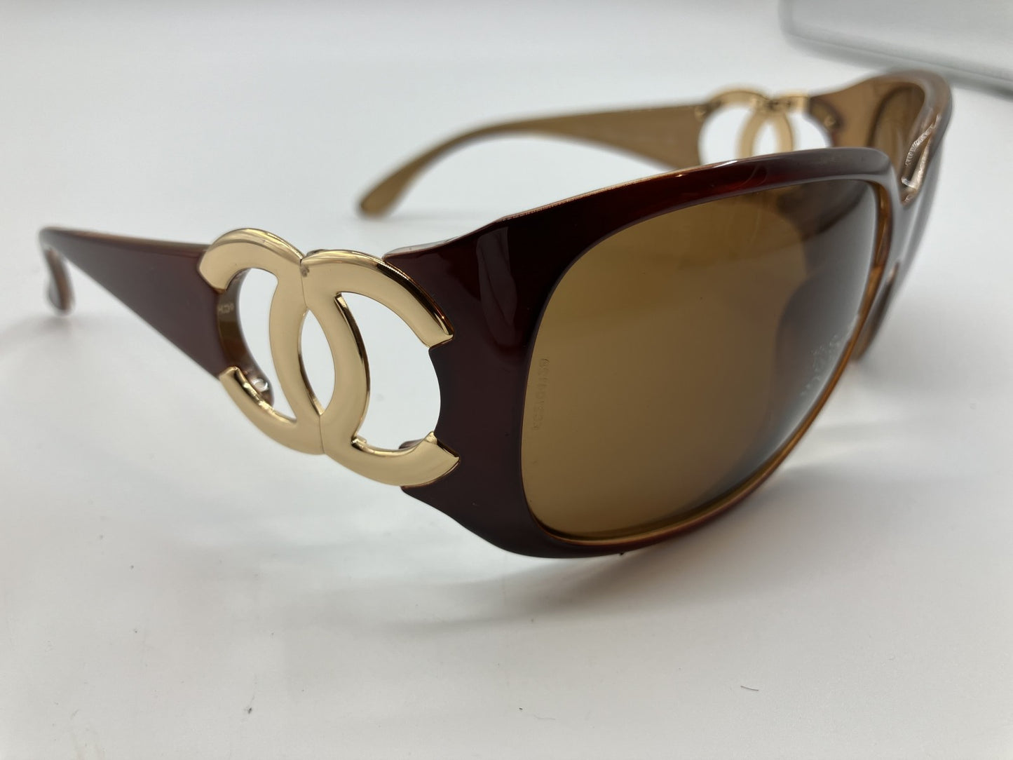 Chanel sunglasses brown 6014 with case free shipping 