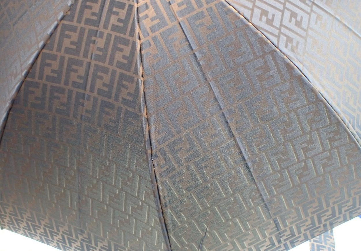 Fendi Zucca Pattern Long Umbrella with Wooden Handle, Includes Umbrella Bag, Rib Length: Approx. 57cm, Total Length: 90cm