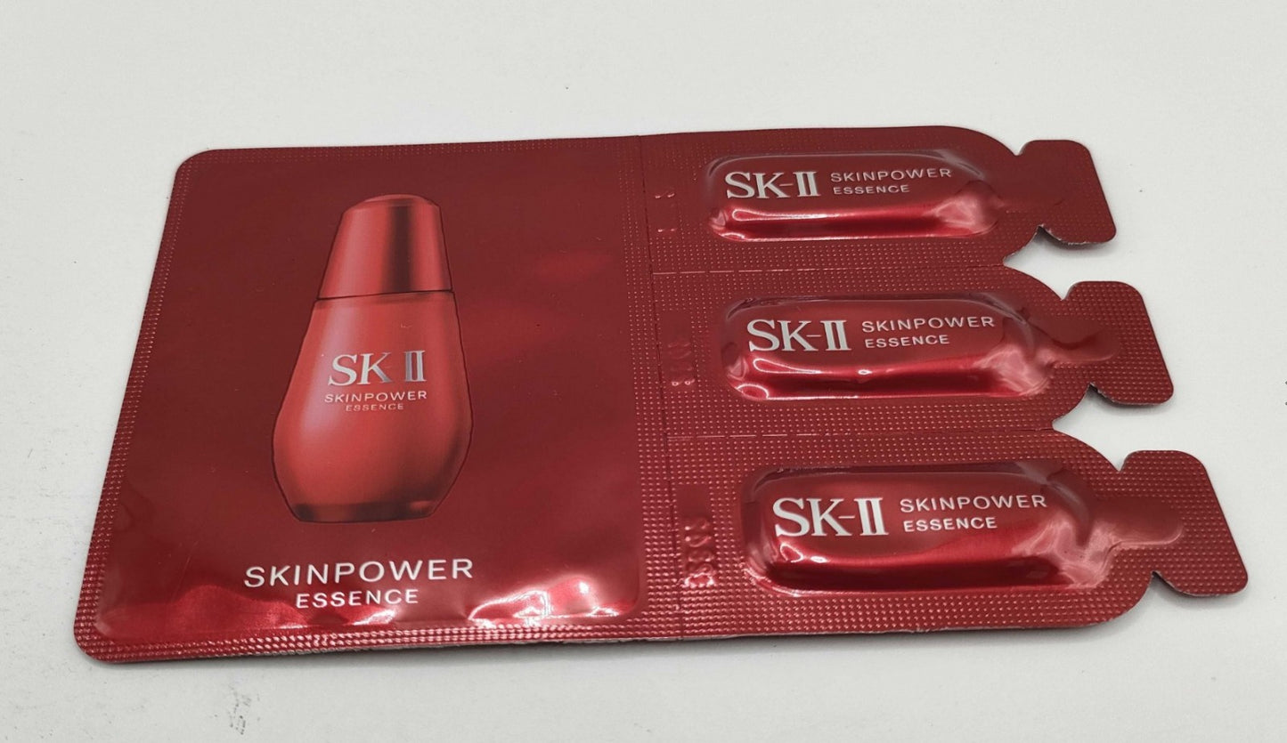 SK-II Sample Set: Skin Power Essence, Airy Cream, Milky Lotion, GenOptics Aura Essence, Whitening Mask. Unused, sample products. Made in Japan. Cosmetics.