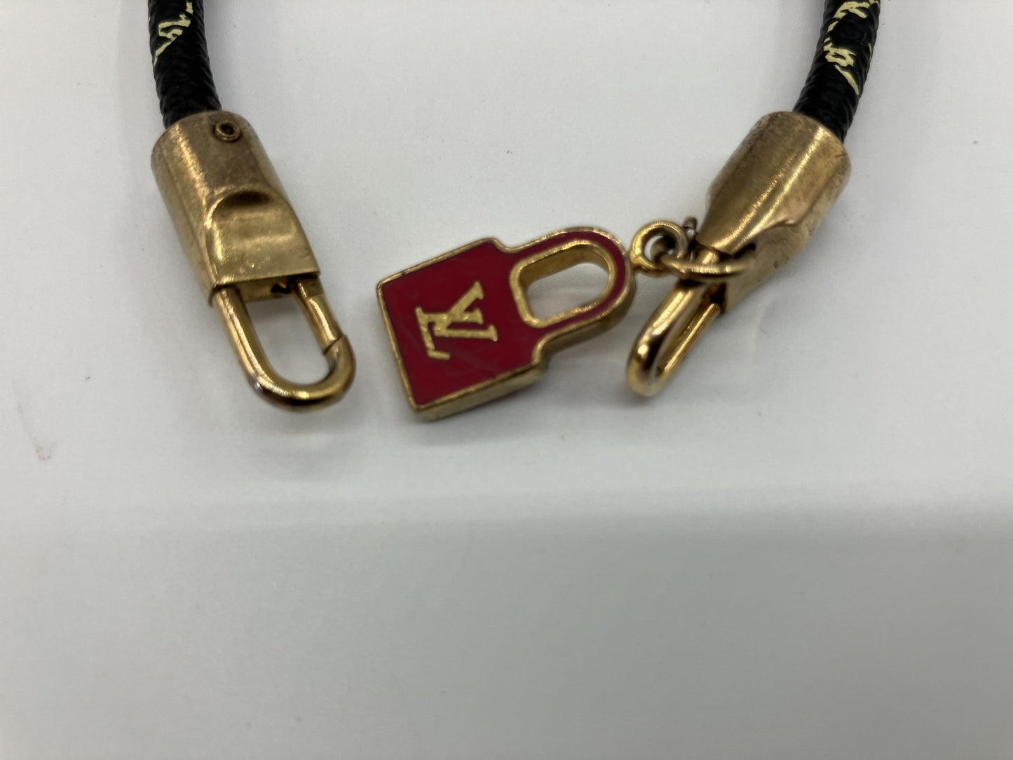 LOUIS VUITTON Louis Vuitton สร้อยข้อมือ Luck It สร้อยข้อมือ กำไลข้อมือ M6603E เส้นรอบวงแขนประมาณ 16 ซม. จัดส่งฟรี 